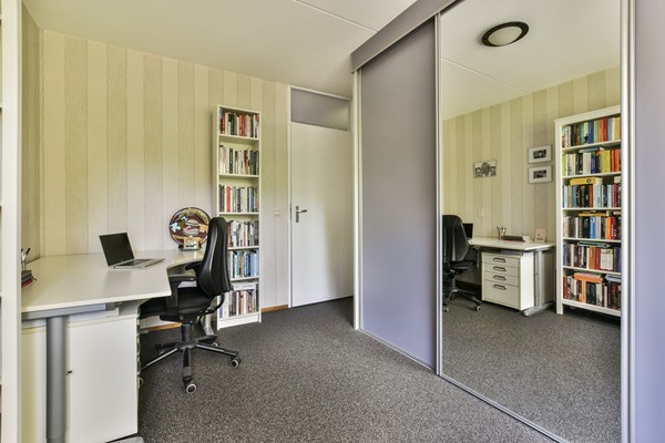 Medium property photo - Laan van Vlaanderen 112, 1066 KS Amsterdam